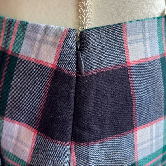 •Talbots• NWT Wool Blend Plaid Skirt  - Size 10 - Picture 5 of 10
